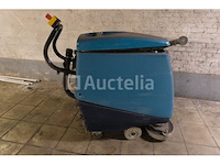 5 wetrok vloerschrijvers (nog te renoveren) - afbeelding 10 van  17