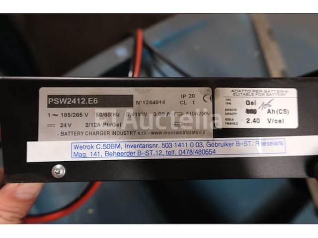 5 wetrok vloerschrijvers (nog te renoveren) - afbeelding 15 van  17