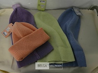 5 wintermutsen div. kleuren - afbeelding 1 van  3