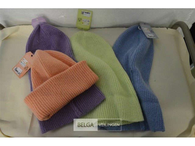 5 wintermutsen div. kleuren - afbeelding 3 van  3