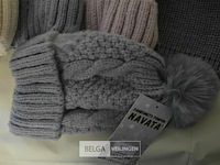 5 wintermutsen met pompon div. kleuren - afbeelding 4 van  4