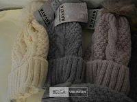 5 wintermutsen met pompon div. kleuren - afbeelding 2 van  4