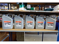 5 x 5 liter blikjes stihl synthplus kettingolie - afbeelding 3 van  4
