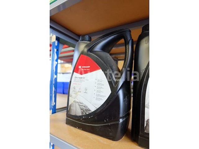 5 x 5 liter blikken kettingolie - afbeelding 1 van  4