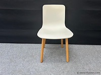 5 x design vergaderstoel vitra hal r wood - afbeelding 2 van  9
