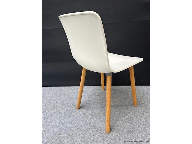 5 x design vergaderstoel vitra hal r wood - afbeelding 6 van  9
