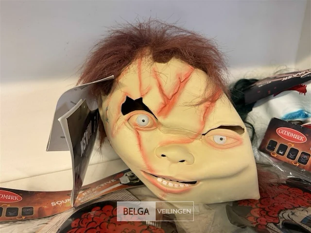± 5 x halloween maskers - afbeelding 2 van  4