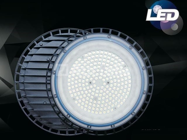 5 x led highbay ufo – 135w – 6500k koud wit – ip65 – agree-135 - afbeelding 1 van  5