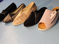 5 x paar damespantoffels maat 38 - afbeelding 1 van  1