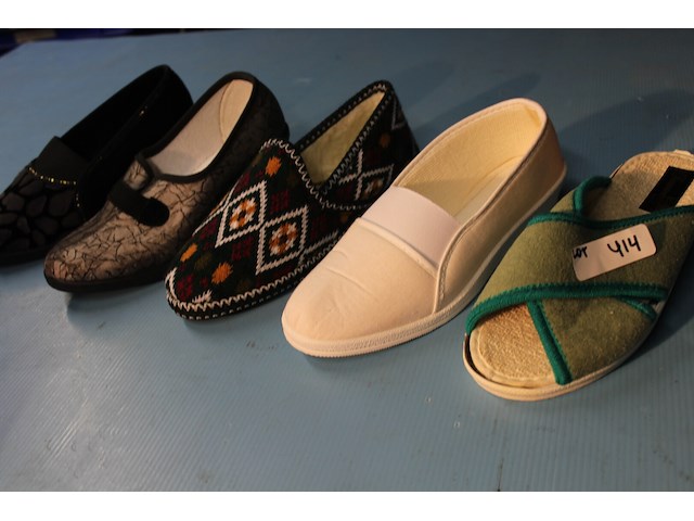 5 x paar damespantoffels maat 38 - afbeelding 1 van  1