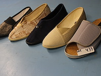 5 x paar damespantoffels maat 39 - afbeelding 1 van  1