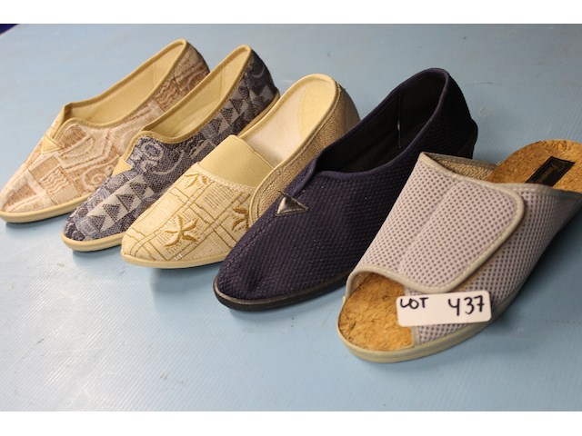 5 x paar damespantoffels maat 39 - afbeelding 1 van  1