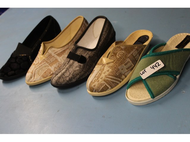 5 x paar damespantoffels maat 40 - afbeelding 1 van  1