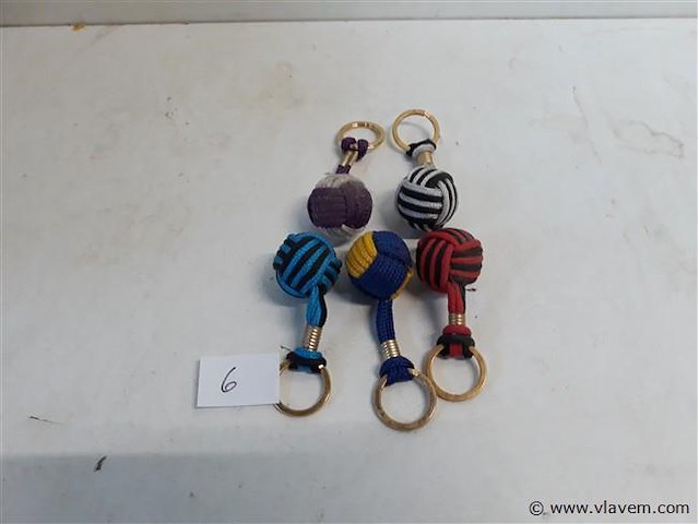 5 x sleutelhanger voetbal mix - afbeelding 1 van  2