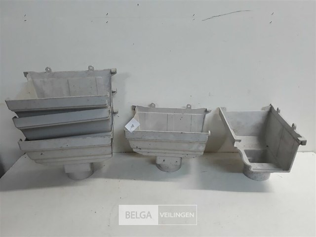 5 x spruitstuk links 160mm licht grijs pvc regenafvoer - afbeelding 1 van  3