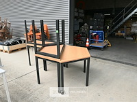 5 x trapeziumvormige tafel - afbeelding 1 van  5
