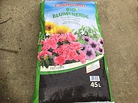 5 zakken potgrond van 45 liter