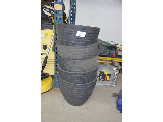 5 zwart kunstof bloempotten diam. 40cm 22l - afbeelding 1 van  4