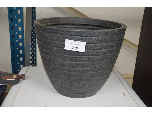 5 zwart kunstof bloempotten diam. 40cm 22l - afbeelding 3 van  4