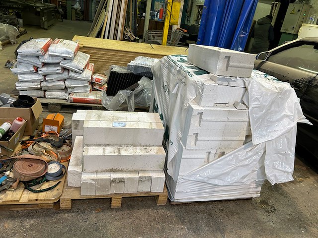 50 cellenbetonblokken - afbeelding 1 van  5