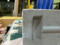 50 cellenbetonblokken - afbeelding 3 van  5