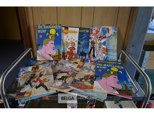 ±50 div stripverhalen - afbeelding 1 van  8