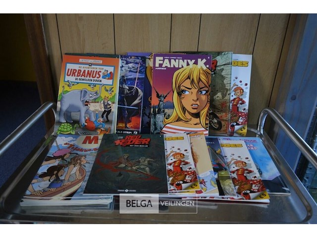 ±50 div stripverhalen - afbeelding 1 van  5