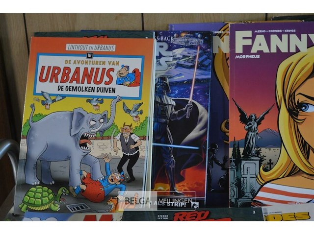 ±50 div stripverhalen - afbeelding 2 van  5