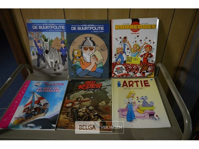 ±50 div stripverhalen - afbeelding 1 van  4