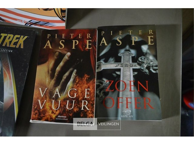 ±50 div stripverhalen - afbeelding 4 van  4