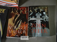 ±50 div stripverhalen - afbeelding 4 van  4