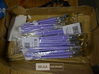 ±50 div verfborstels - afbeelding 1 van  2