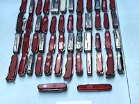 50 div zakmessen victorinox