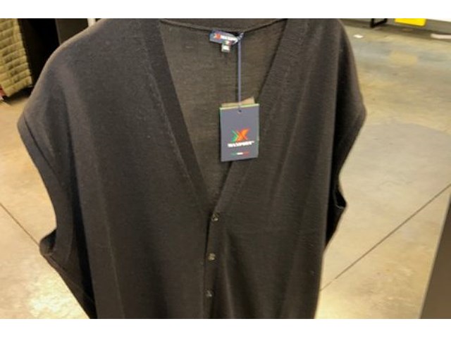 50 gilets/debardeurs - afbeelding 2 van  12