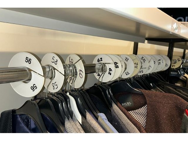 50 gilets/debardeurs - afbeelding 4 van  12