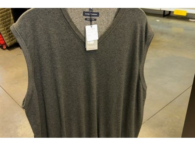 50 gilets/debardeurs - afbeelding 11 van  12