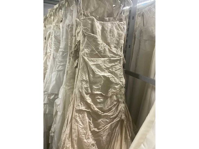 50 linea raffaelli diverse bruidsjurken (totaalprijs) - afbeelding 2 van  25