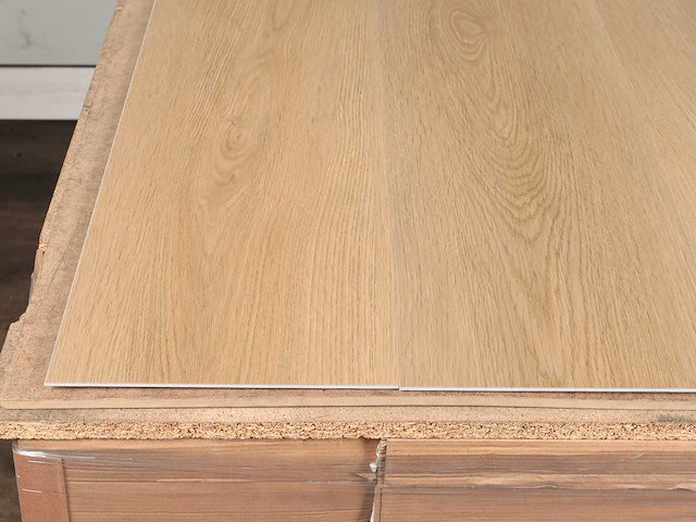 50 m2 pvc spc click vinyl plank met xps onderlaag - 1220 x 228 x 4+1 mm - afbeelding 2 van  4