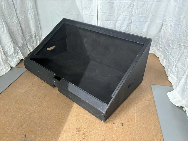 50" monitorhouder - afbeelding 1 van  1
