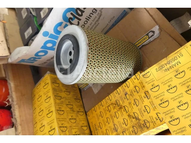 50 oliefilters voor auto of vrachtwagen - afbeelding 8 van  9