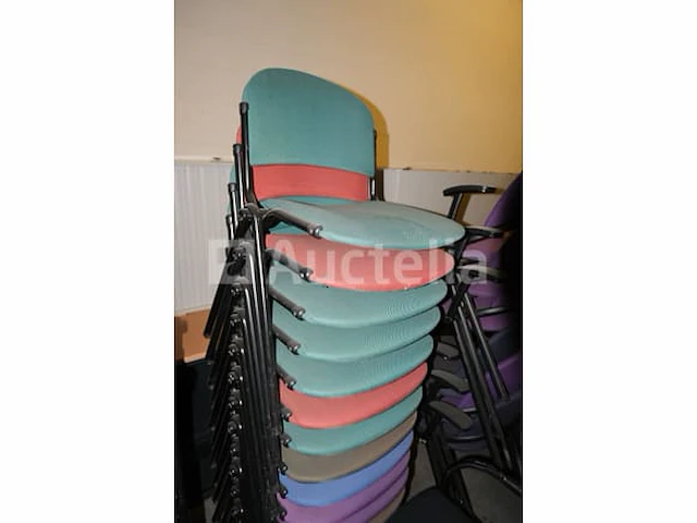 50 ongelijke stoelen - afbeelding 2 van  12