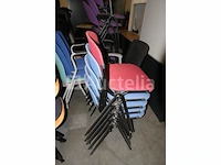 50 ongelijke stoelen - afbeelding 6 van  12