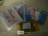 ±50 poncho`s en regenkapjes - afbeelding 1 van  5