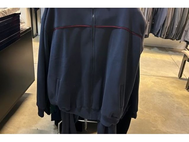 50 training vesten en broeken - afbeelding 6 van  10