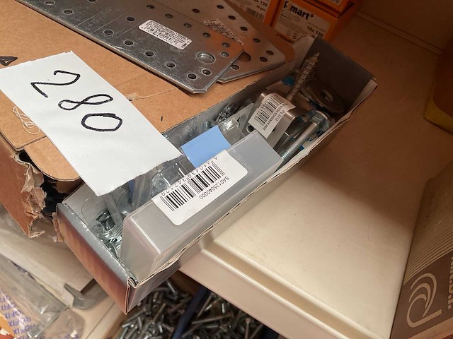 50 verbindingen en bevestiging - afbeelding 4 van  6