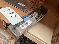 50 verbindingen en bevestiging - afbeelding 4 van  6