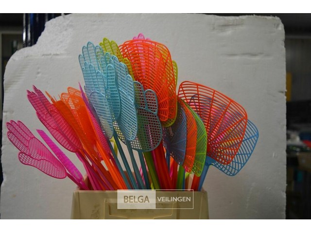 ±50 vliegenmeppers - afbeelding 1 van  2