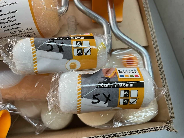 50 x schildersgereedschap - afbeelding 2 van  11
