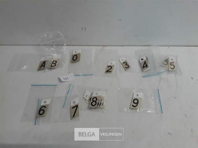 50 x zelfklevende cijfers alu 2x3 cm mix - afbeelding 1 van  3