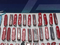 50 zakmessen victorinox - afbeelding 2 van  5